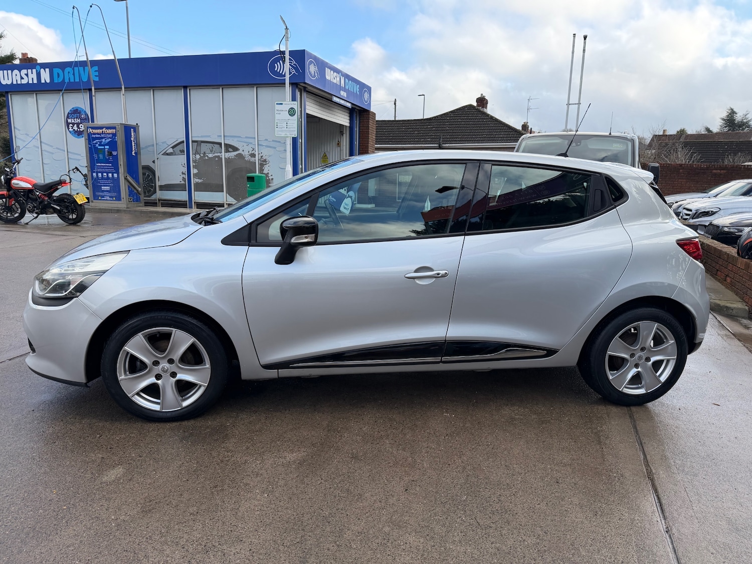 Used Renault Clio 2013 for sale - 77298637: Photo 7