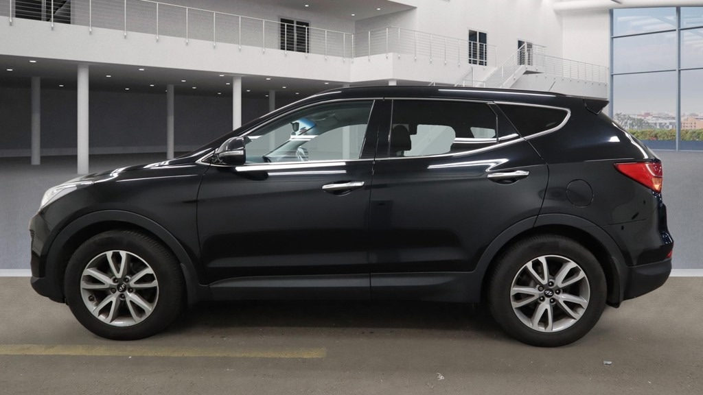 Used Hyundai Santa Fe 2014 for sale - 77984083: Photo 6