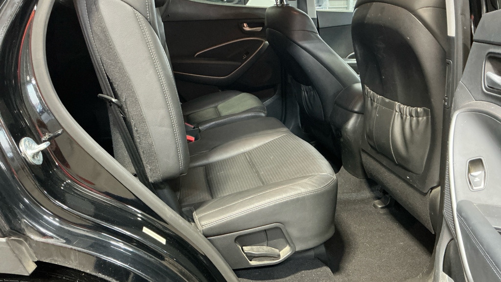 Used Hyundai Santa Fe 2014 for sale - 77984083: Photo 8