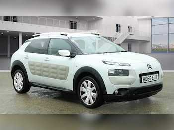 Used Citroen C4 Cactus 2017 for sale - 77312424: Photo