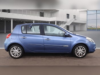 Used Renault Clio 2011 for sale - 77554966: Photo