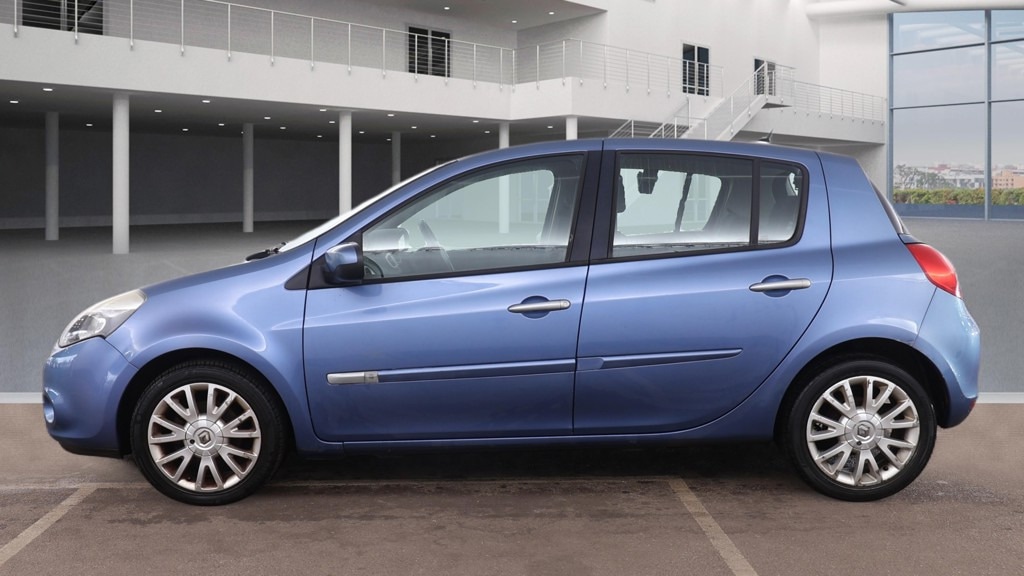 Used Renault Clio 2011 for sale - 77554966: Photo 5