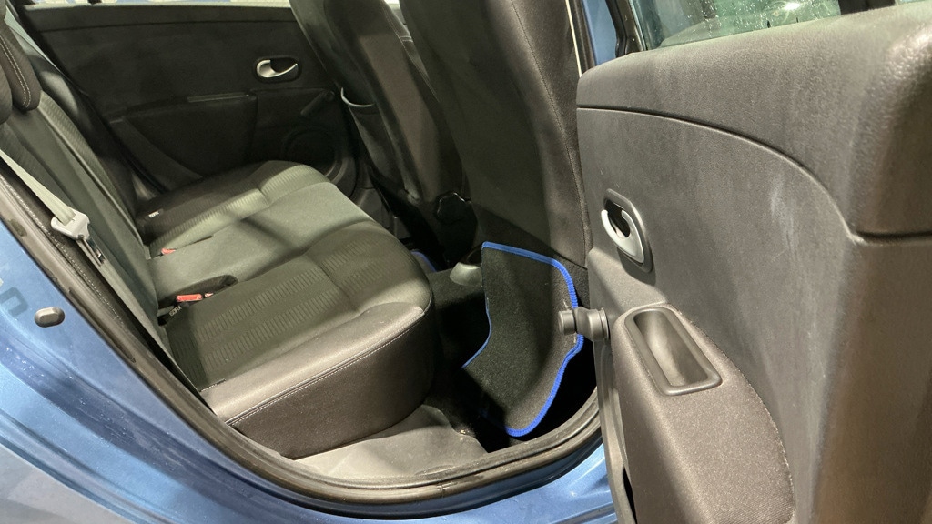 Used Renault Clio 2011 for sale - 77554966: Photo 7