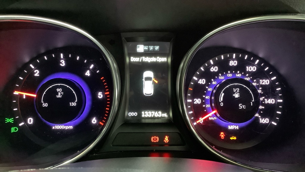 Used Hyundai Santa Fe 2015 for sale - 77392136: Photo 10