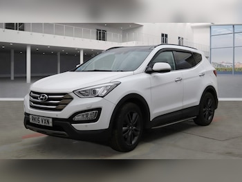 Used Hyundai Santa Fe 2015 for sale - 77392136: Photo