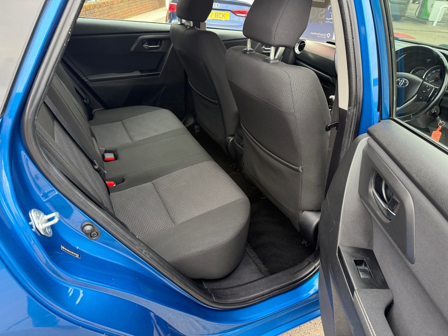 Used Toyota Auris 2014 for sale - 76392529: Photo 15