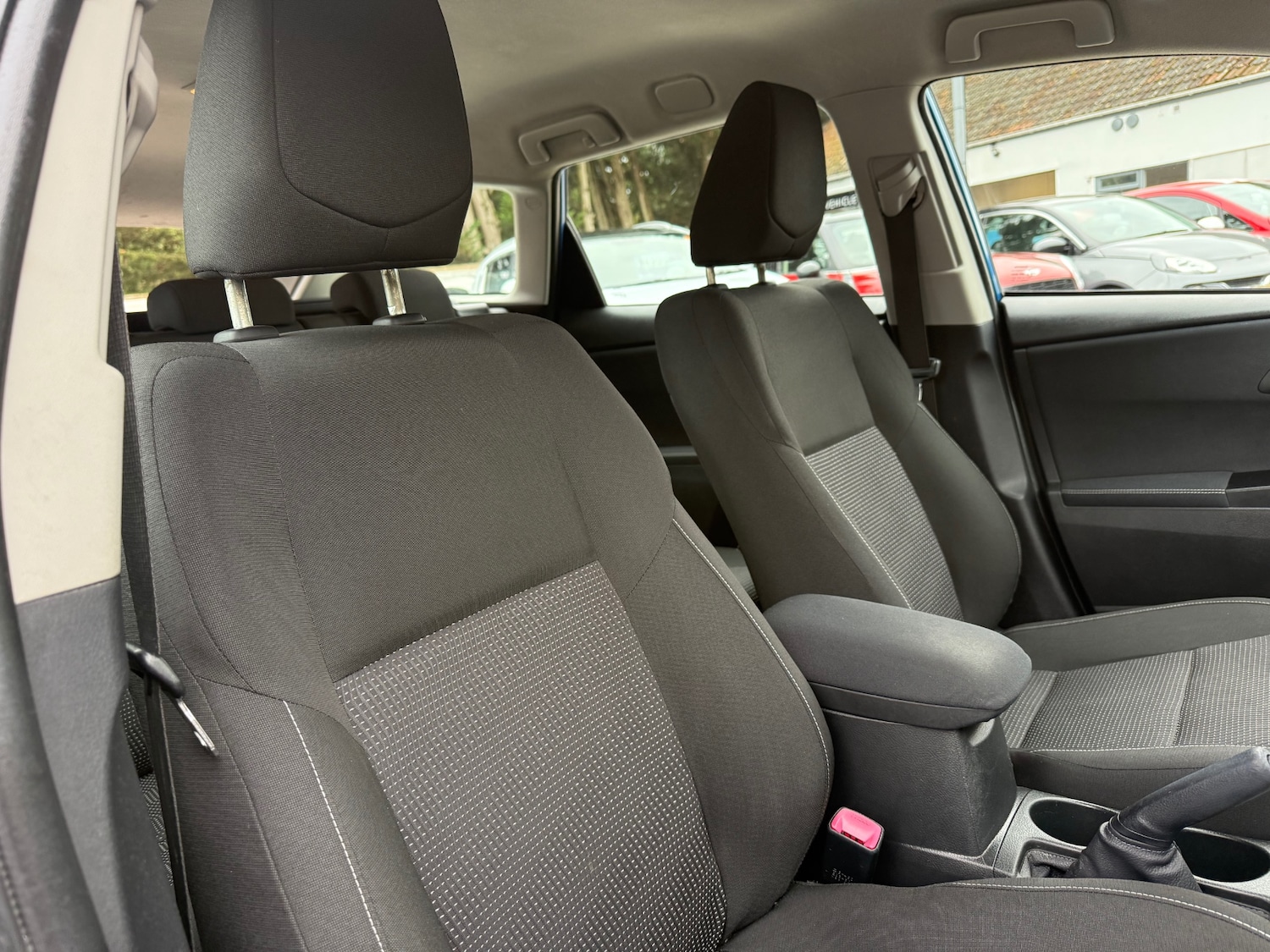 Used Toyota Auris 2014 for sale - 76392529: Photo 17