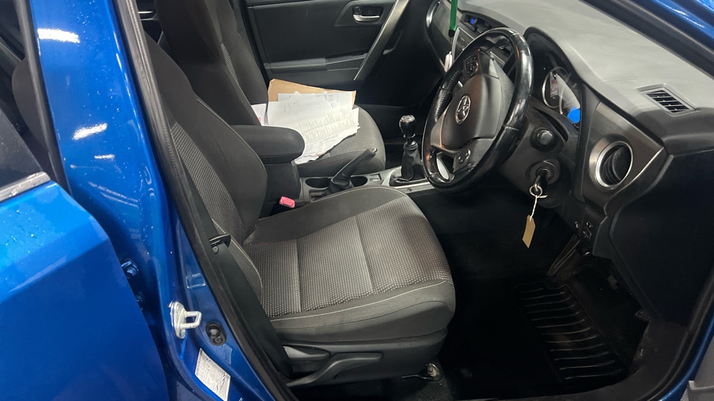 Used Toyota Auris 2014 for sale - 76392529: Photo 8