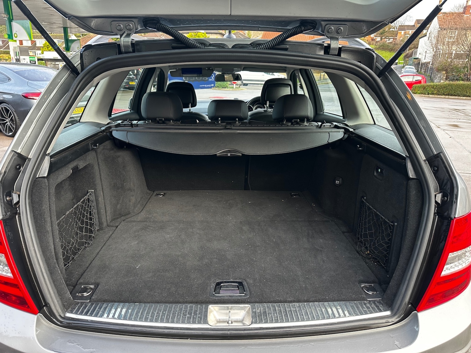 Used Mercedes-Benz C Class 2012 for sale - 76958864: Photo 11