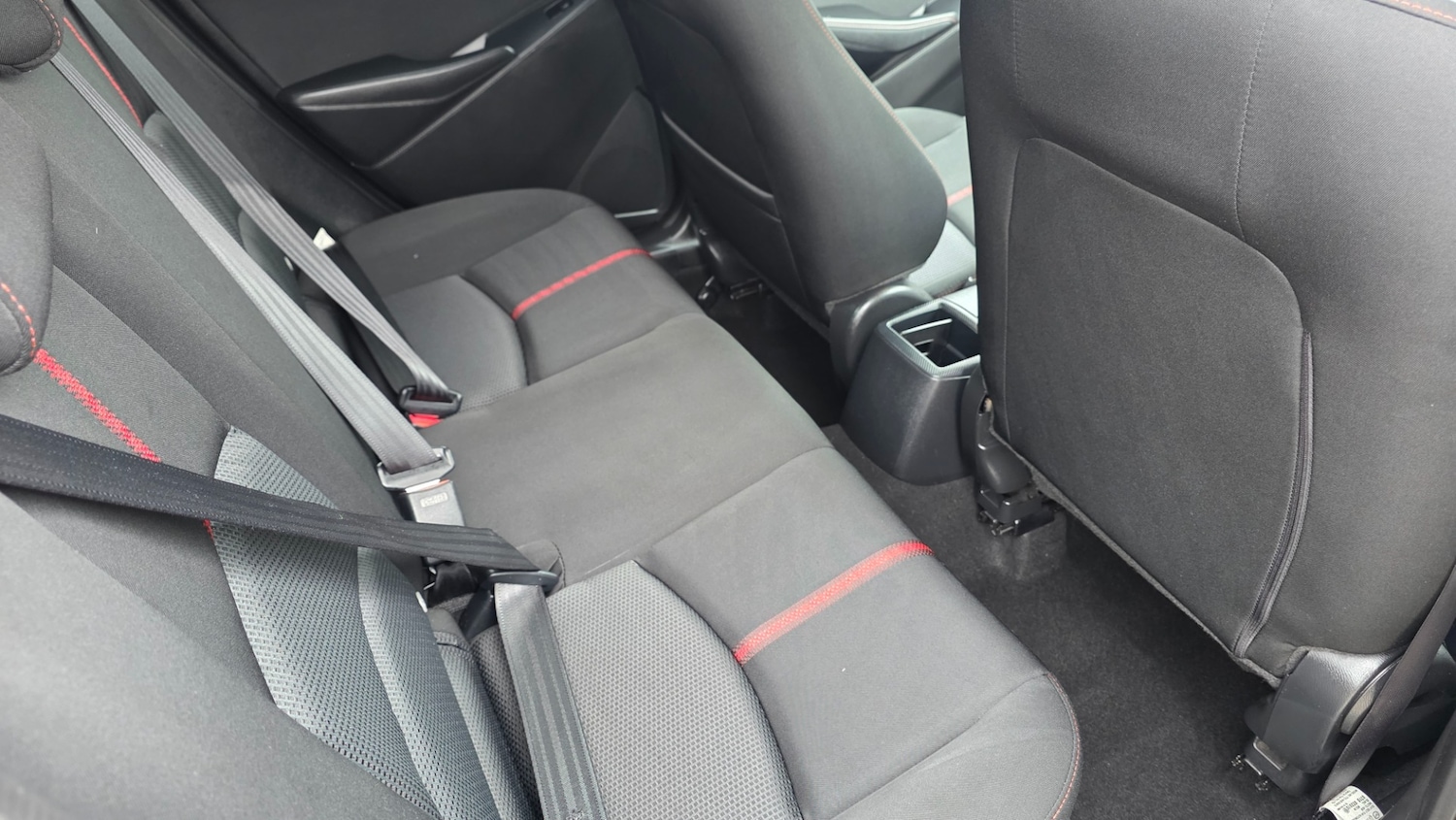 Used Mazda Mazda2 2015 for sale - 76075928: Photo 11