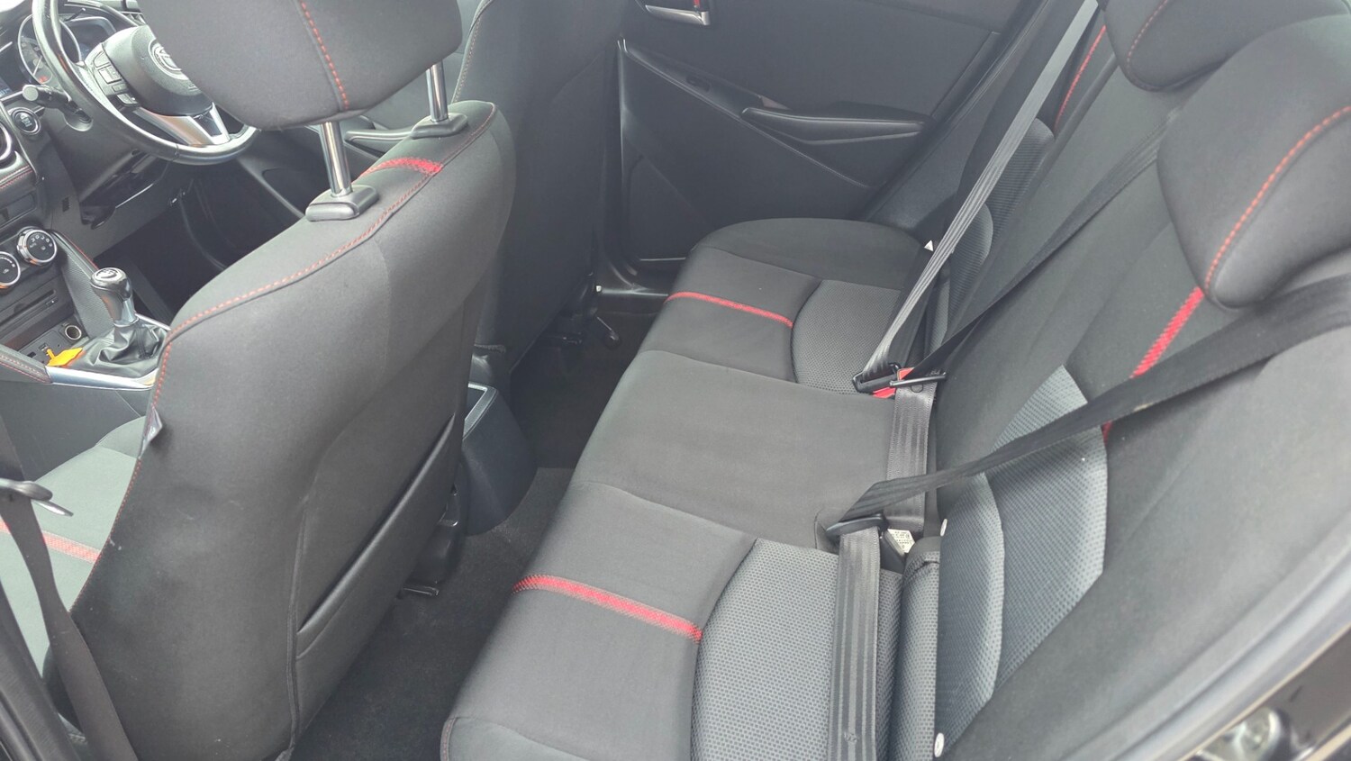 Used Mazda Mazda2 2015 for sale - 76075928: Photo 13