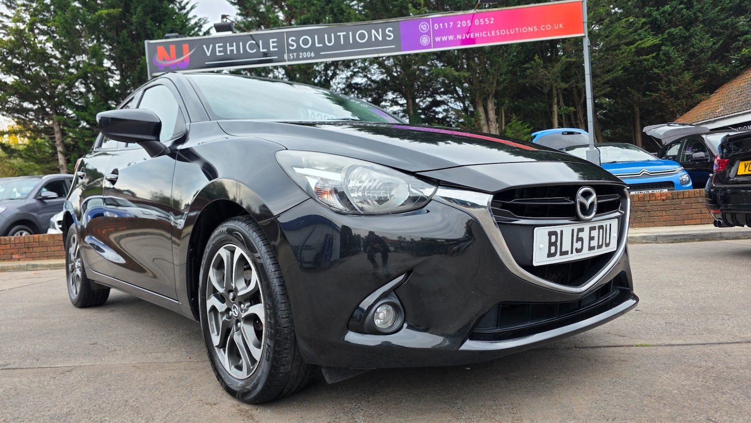 Used Mazda Mazda2 2015 for sale - 76075928: Photo 8
