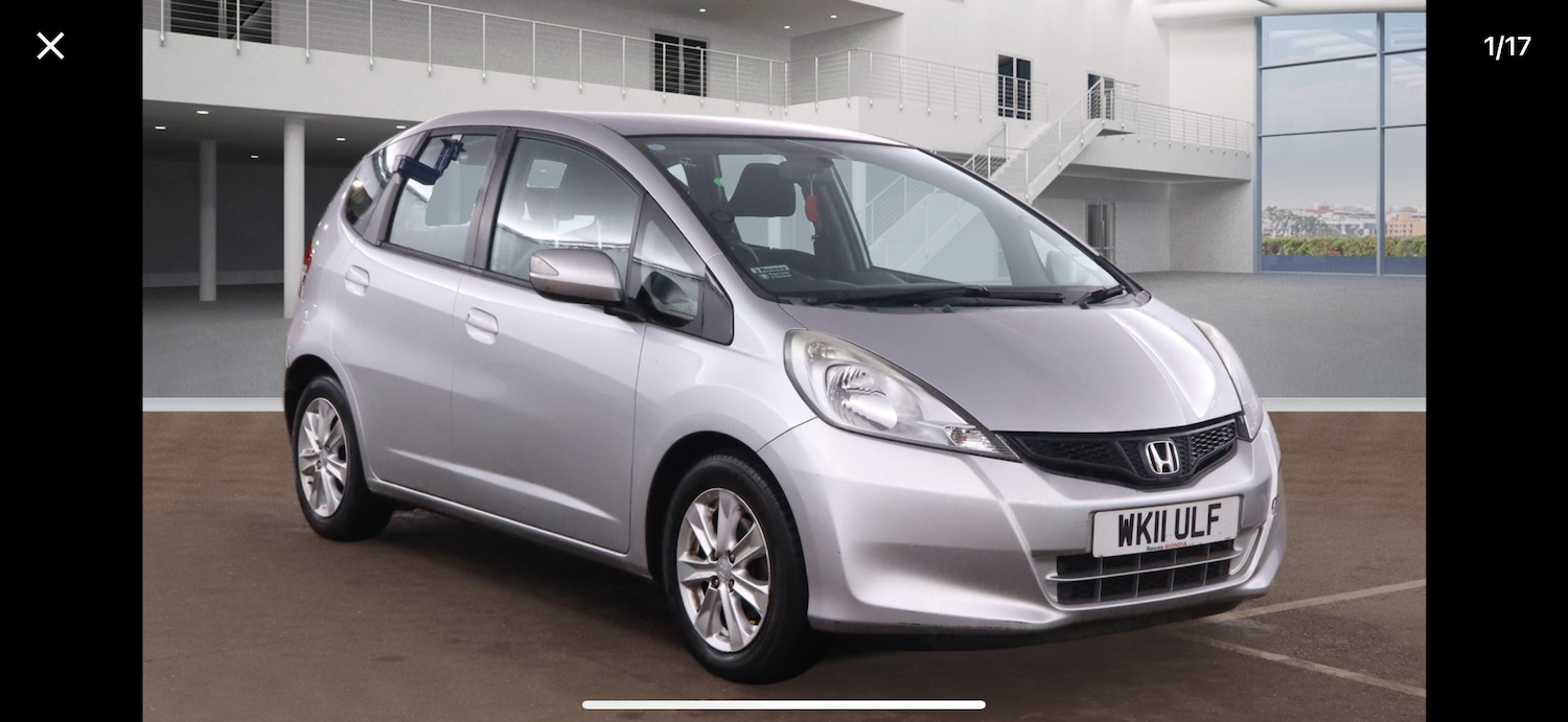 Used Honda Jazz 2011 for sale - 76848490: Photo 1