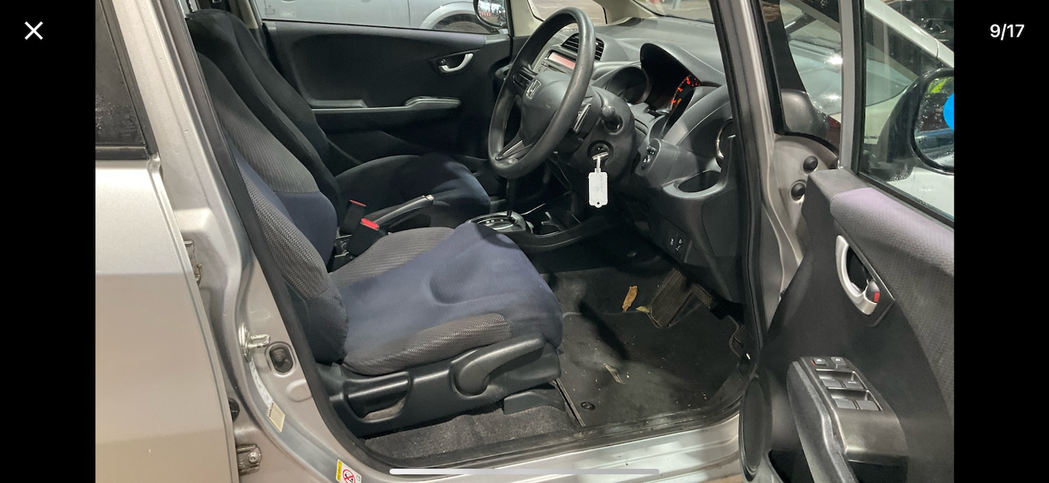 Used Honda Jazz 2011 for sale - 76848490: Photo 3