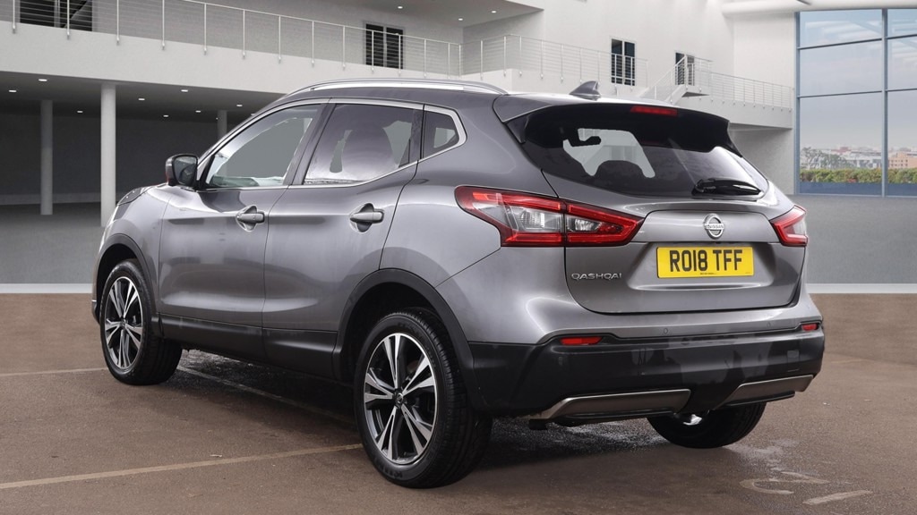 Used Nissan Qashqai 2018 for sale - 77650570: Photo 3