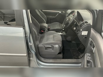 Used Volkswagen Touran undefined for sale - 79385806: Photo