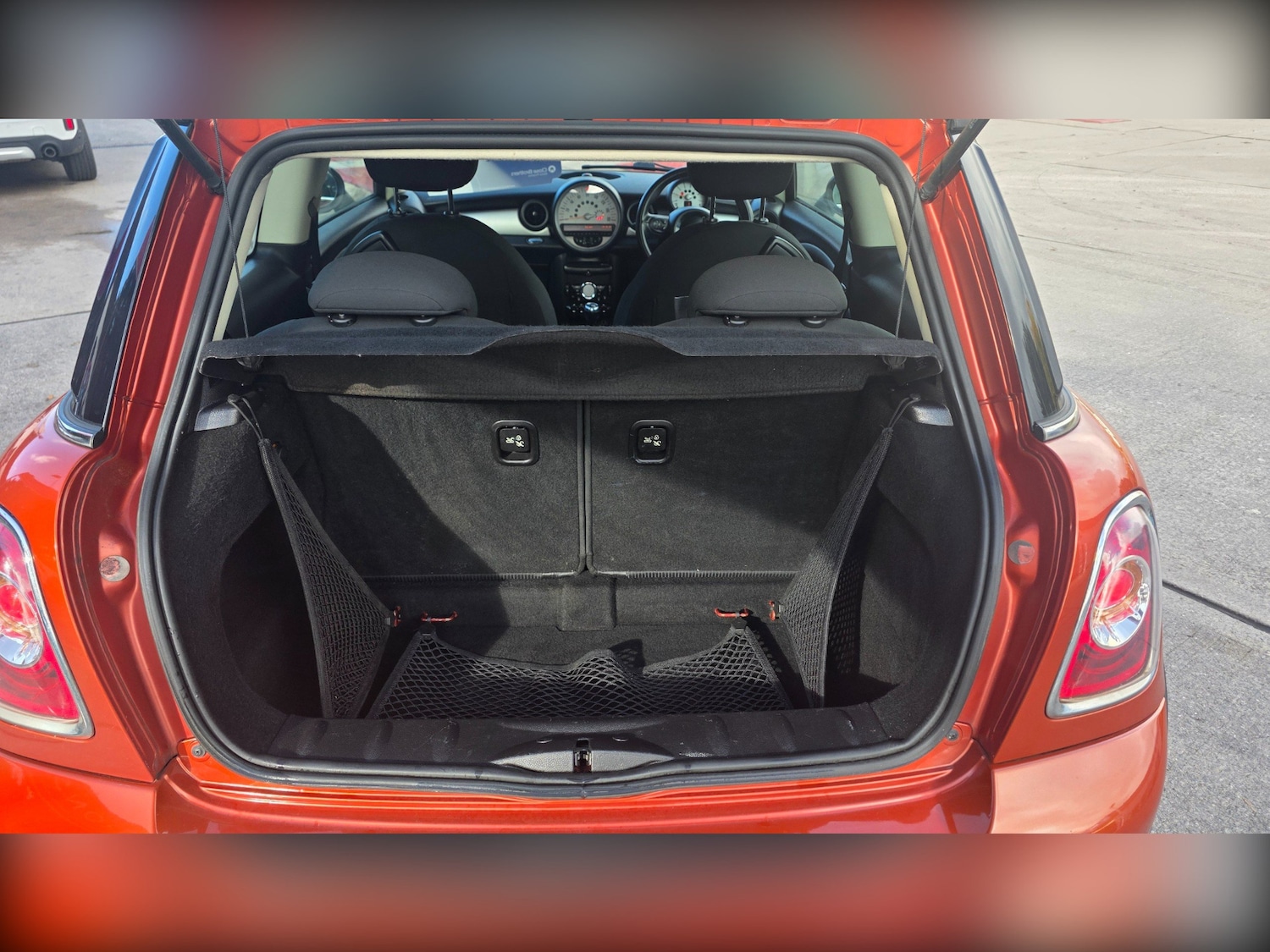 Used MINI Hatch 2011 for sale - 76374092: Photo 11