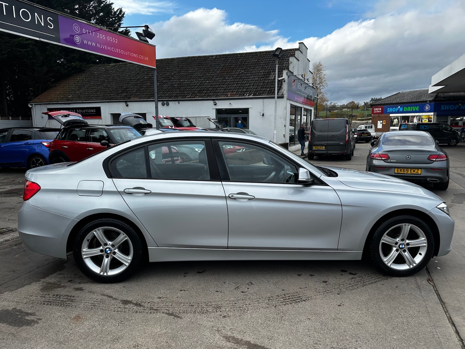Used BMW 3 Series 2013 for sale - 76490969: Photo 4