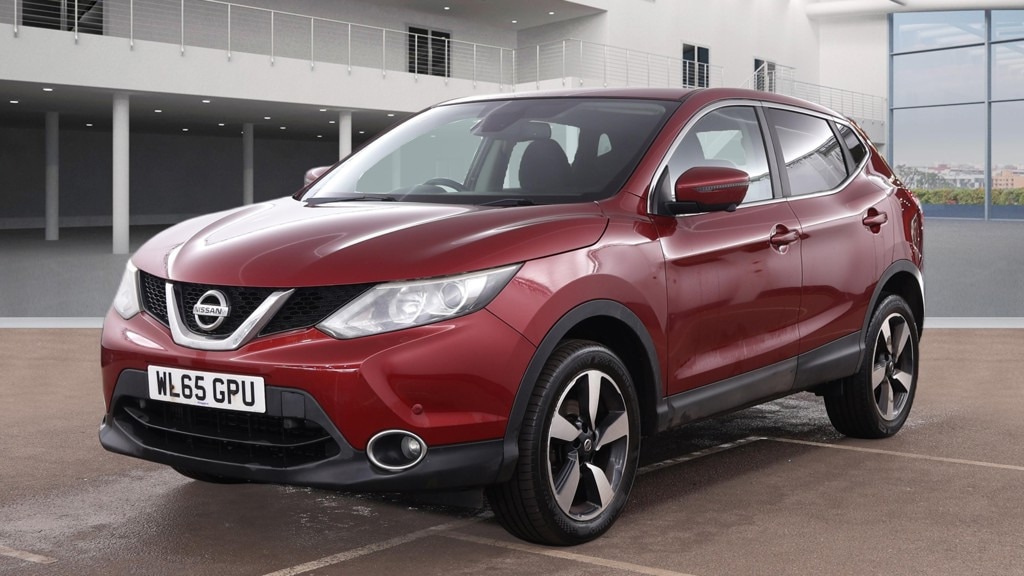 Used Nissan Qashqai 2015 for sale - 77545319: Photo 2