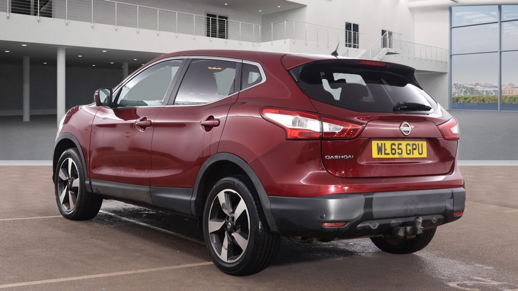 Used Nissan Qashqai 2015 for sale - 77545319: Photo 3