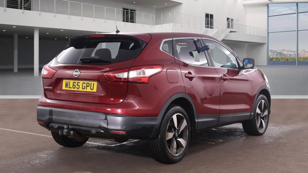 Used Nissan Qashqai 2015 for sale - 77545319: Photo 4