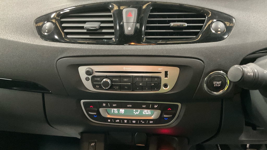 Used Renault Scenic 2015 for sale - 77504347: Photo 11