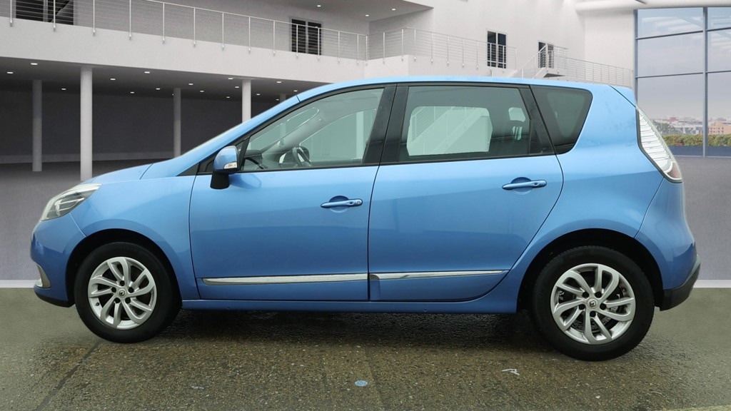 Used Renault Scenic 2015 for sale - 77504347: Photo 6