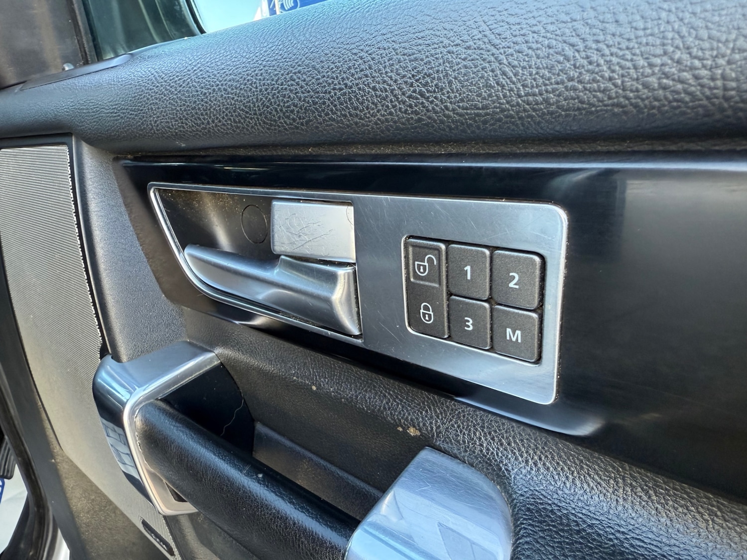 Used Land Rover Discovery 2013 for sale - 76766546: Photo 15