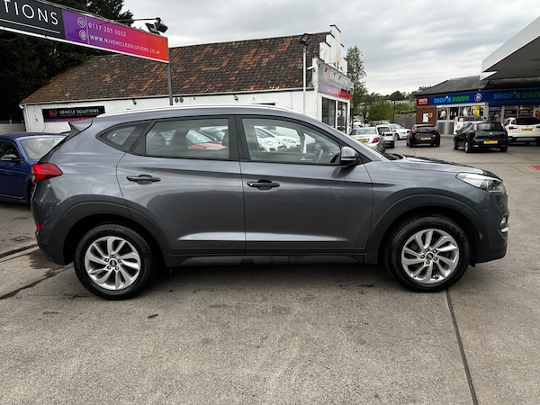 Used Hyundai TUCSON 2017 for sale - 75584433: Photo 4
