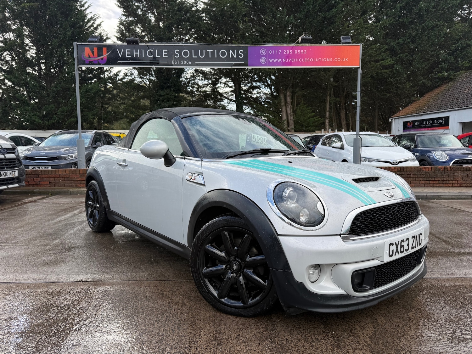 Used MINI Roadster 2013 for sale - 76257983: Photo 2
