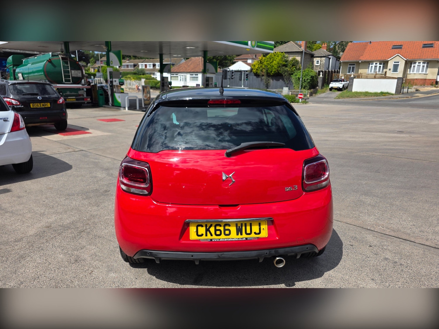 Vehicle 4
