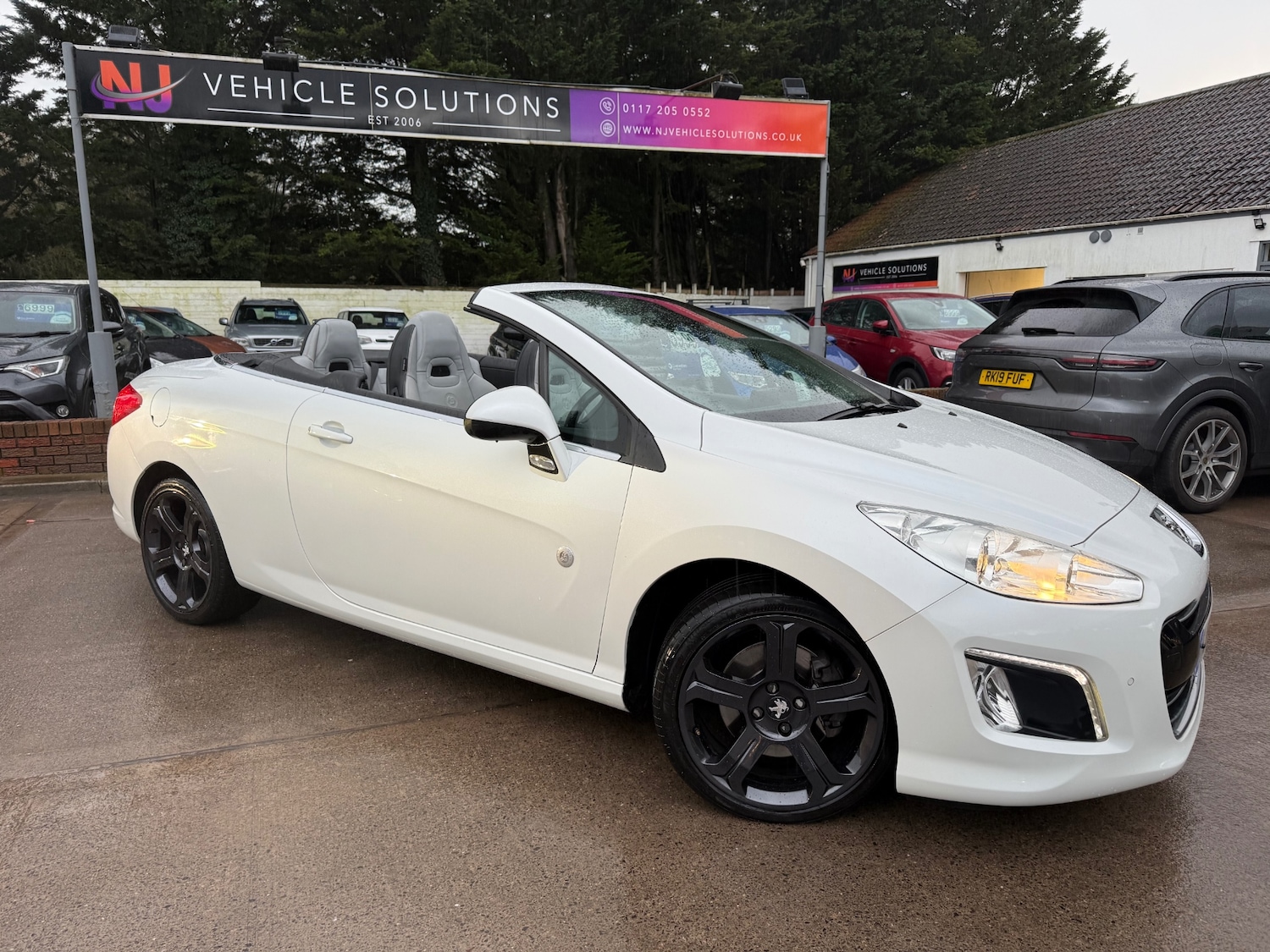 Used Peugeot 308 2014 for sale - 77462083: Photo 5