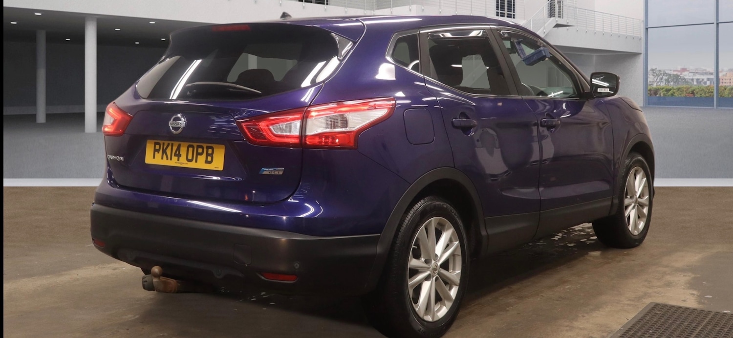 Used Nissan Qashqai 2014 for sale - 77636464: Photo 2