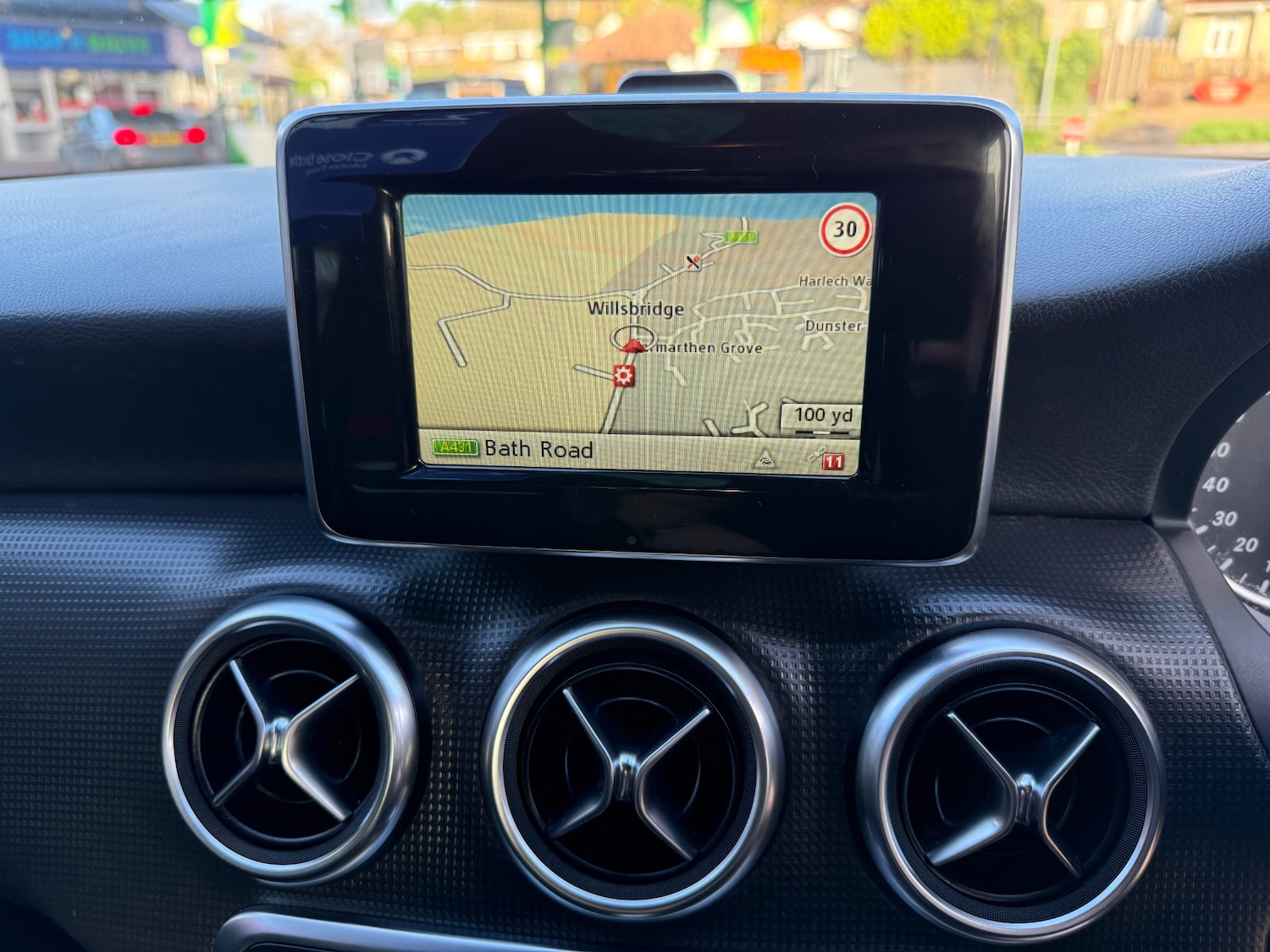 Used Mercedes-Benz A-Class 2014 for sale - 76532538: Photo 10