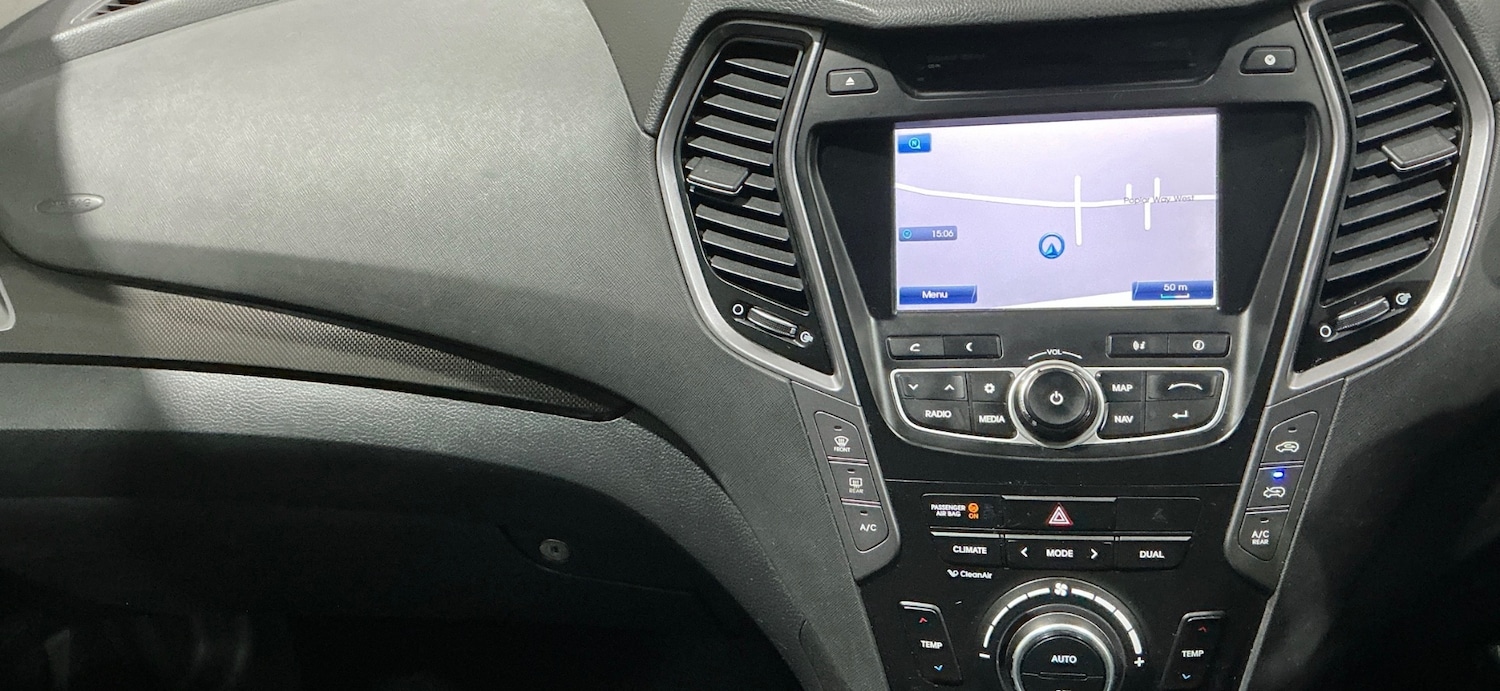 Used Hyundai Santa Fe 2013 for sale - 77669104: Photo 6