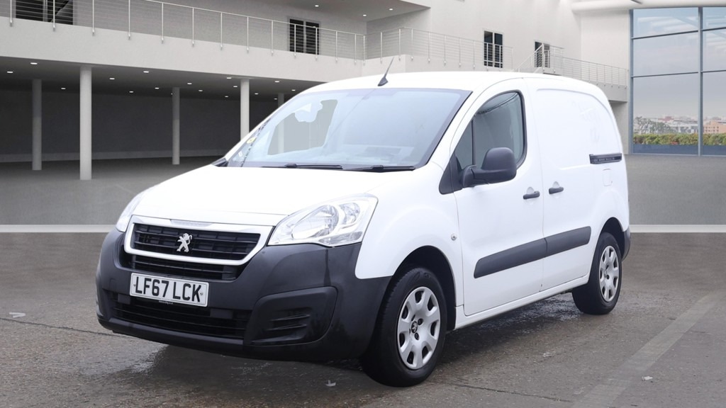 Used Peugeot Partner 2017 for sale - 77103410: Photo 2