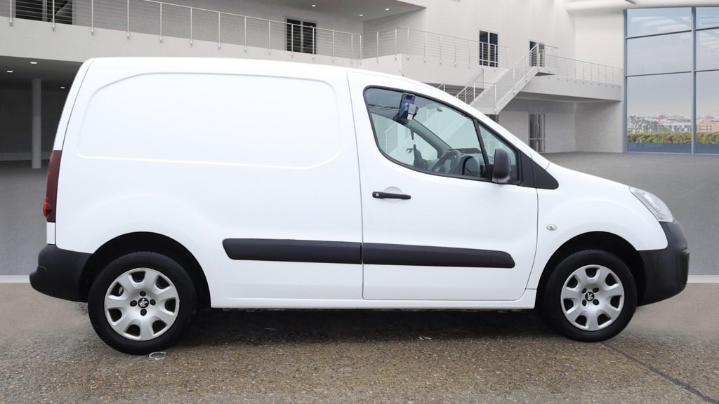 Used Peugeot Partner 2017 for sale - 77103410: Photo 5