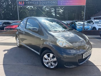 Used Toyota AYGO 2011 for sale - 79779851: Photo