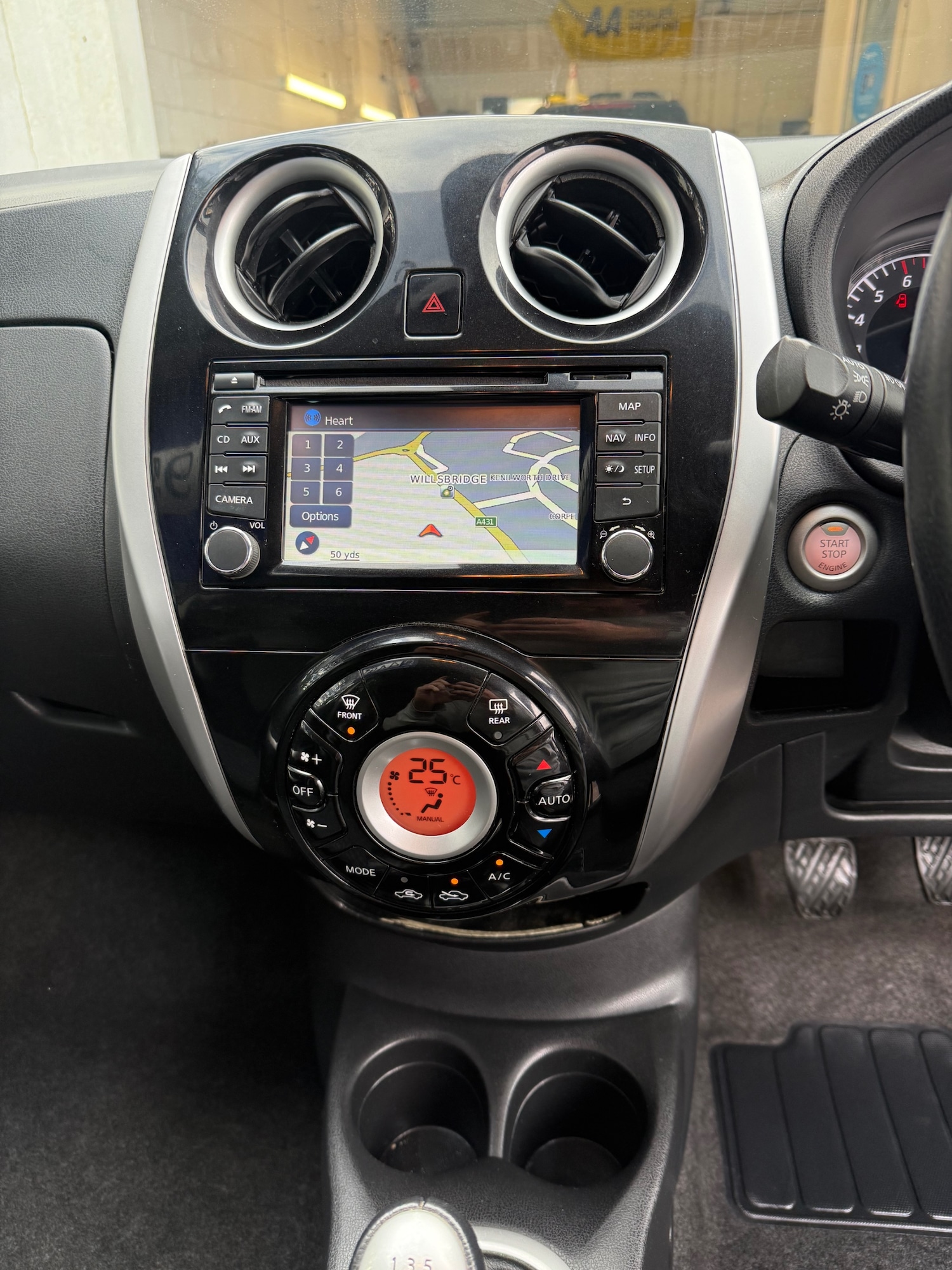 Used Nissan Note 2014 for sale - 77635289: Photo 11