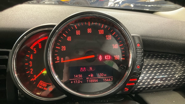 Used MINI Hatch 2015 for sale - 76232993: Photo 10