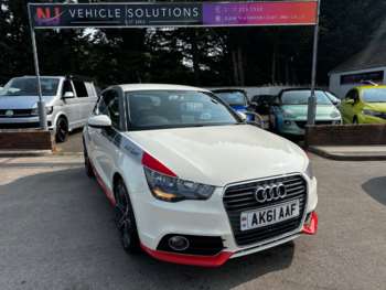 2011 (61) - 1.4 TFSI Competition Line 3dr