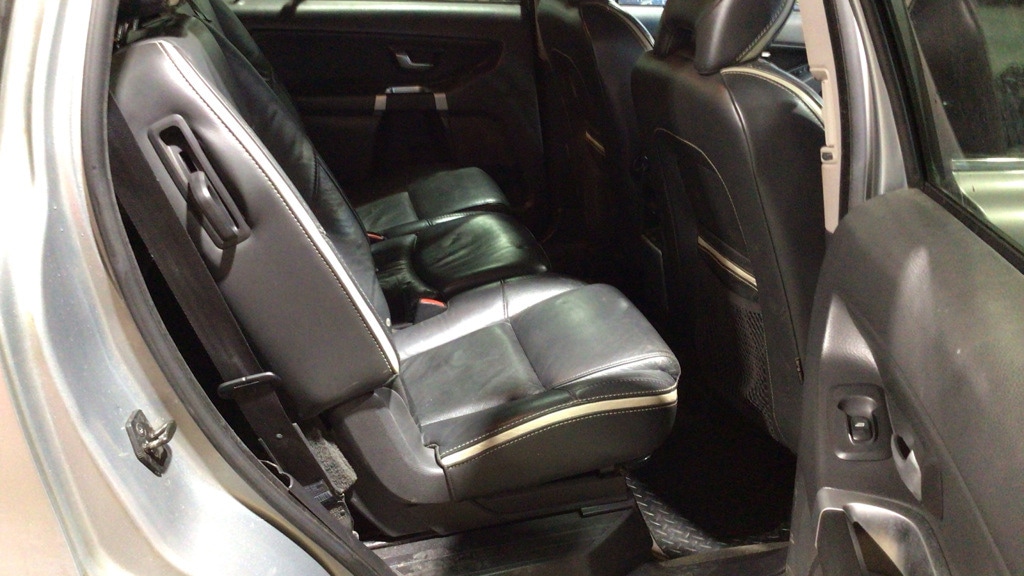 Used Volvo XC90 2010 for sale - 76971193: Photo 8