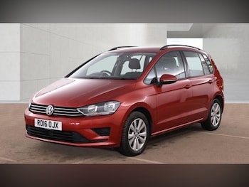 Used Volkswagen Golf SV 2016 for sale - 78393063: Photo