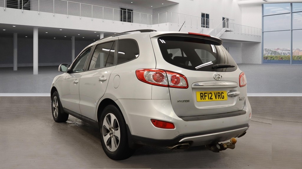 Used Hyundai Santa Fe 2012 for sale - 76504326: Photo 3