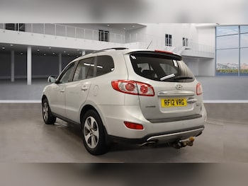 Used Hyundai Santa Fe 2012 for sale - 76504326: Photo
