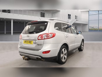 Used Hyundai Santa Fe 2012 for sale - 76504326: Photo