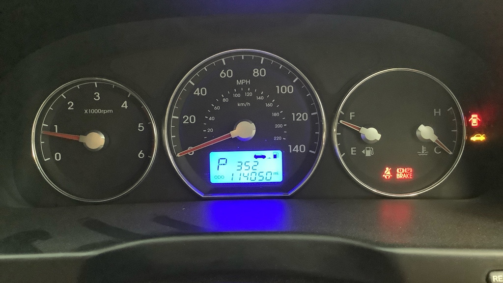 Used Hyundai Santa Fe 2012 for sale - 76504326: Photo 8