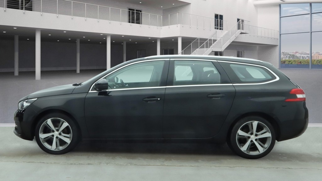 Used Peugeot 308 2019 for sale - 77312492: Photo 6