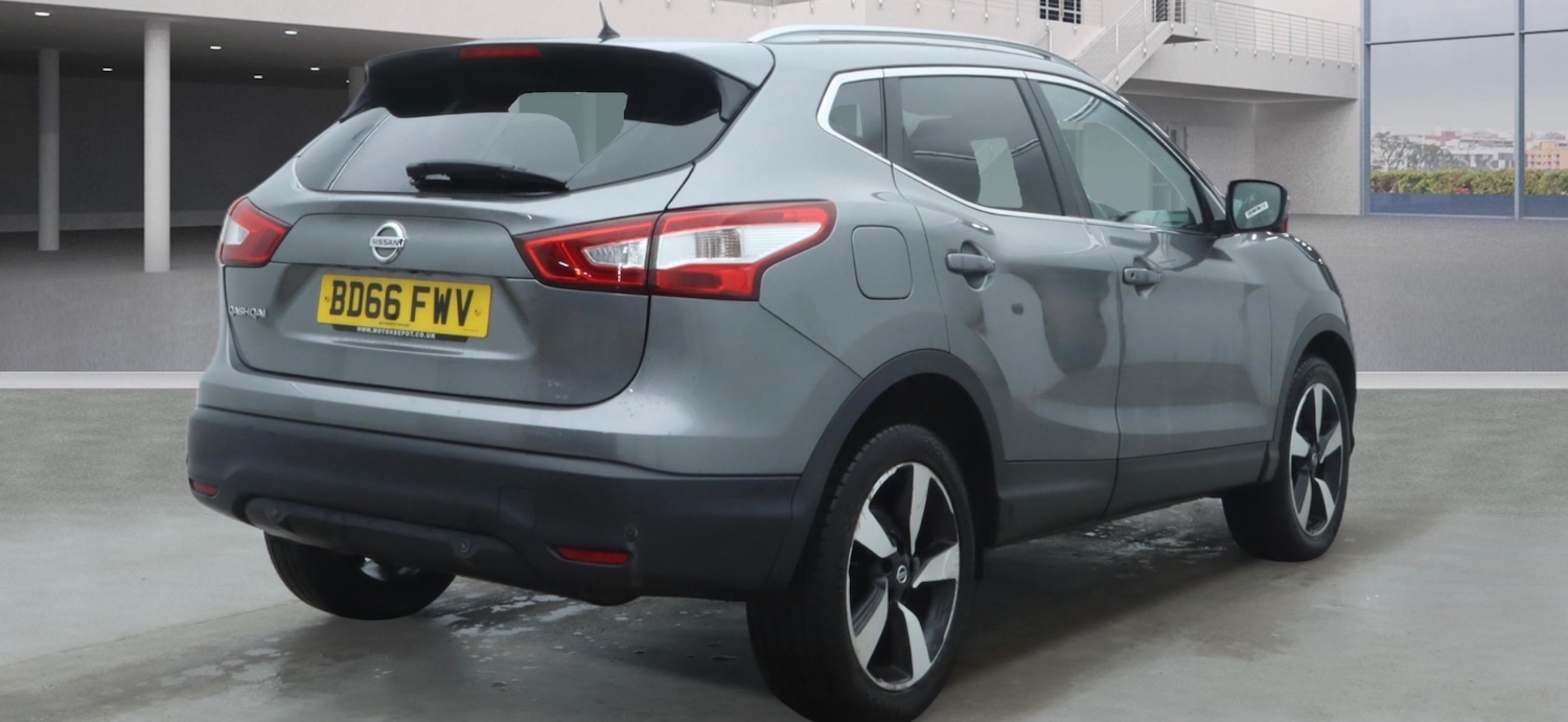 Used Nissan Qashqai 2016 for sale - 77562601: Photo 3