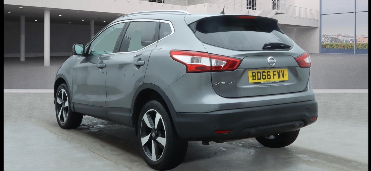 Used Nissan Qashqai 2016 for sale - 77562601: Photo 4